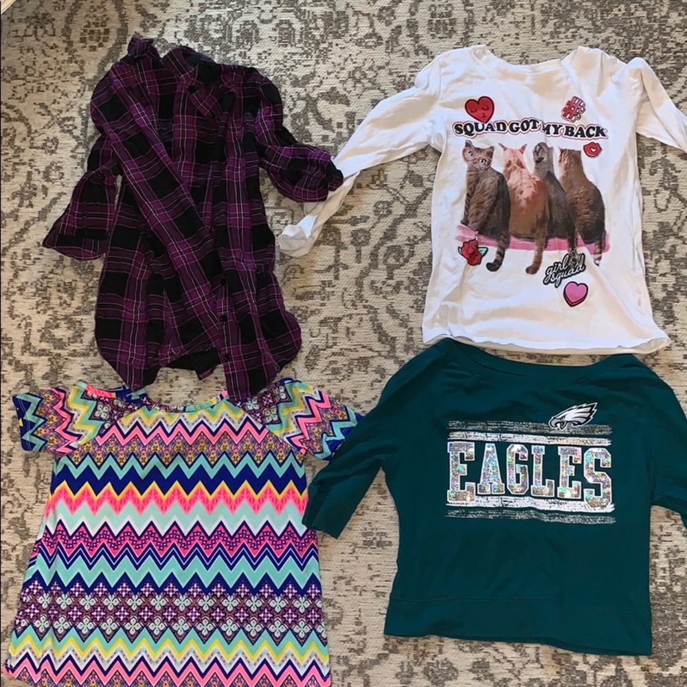 Girls shirt bundle !! 4 for 10$